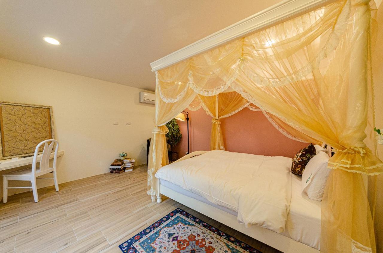 Puli Europe-Style Bnb Bagian luar foto